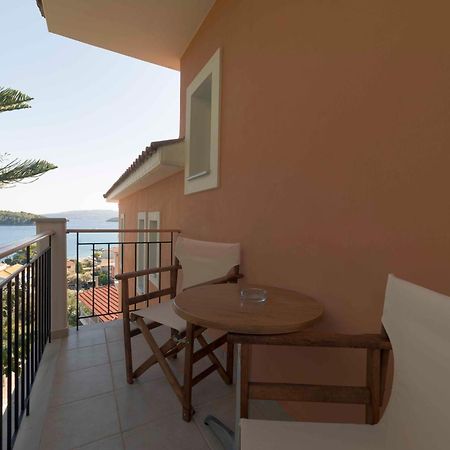 San Lazzaro Aparthotel Nydri  Ngoại thất bức ảnh
